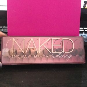 Urban Decay Naked Cherry Palette